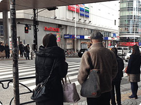 キレイモ新宿西口店への行き方4
